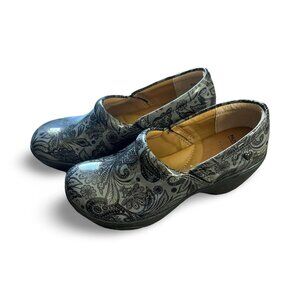 Nurse Mates Bryar Pillowtop Slip On Work Clog Shoes Paisley Floral Size 5.5